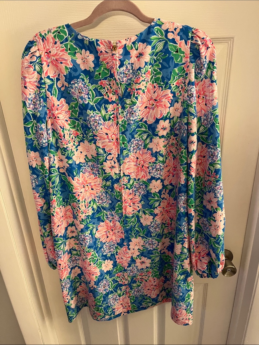 Lilly Pulitzer Blue Floral Puff-Sleeve dress - Picture 3 of 3